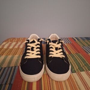 Vintage Havana Women's Black And Sparkle Fashion Sneakers Size 7